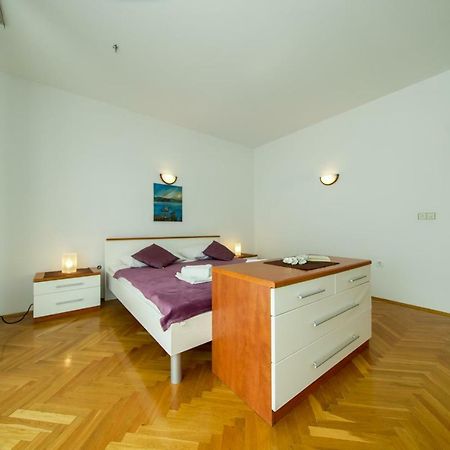 Apartments L&L 두기라트 외부 사진