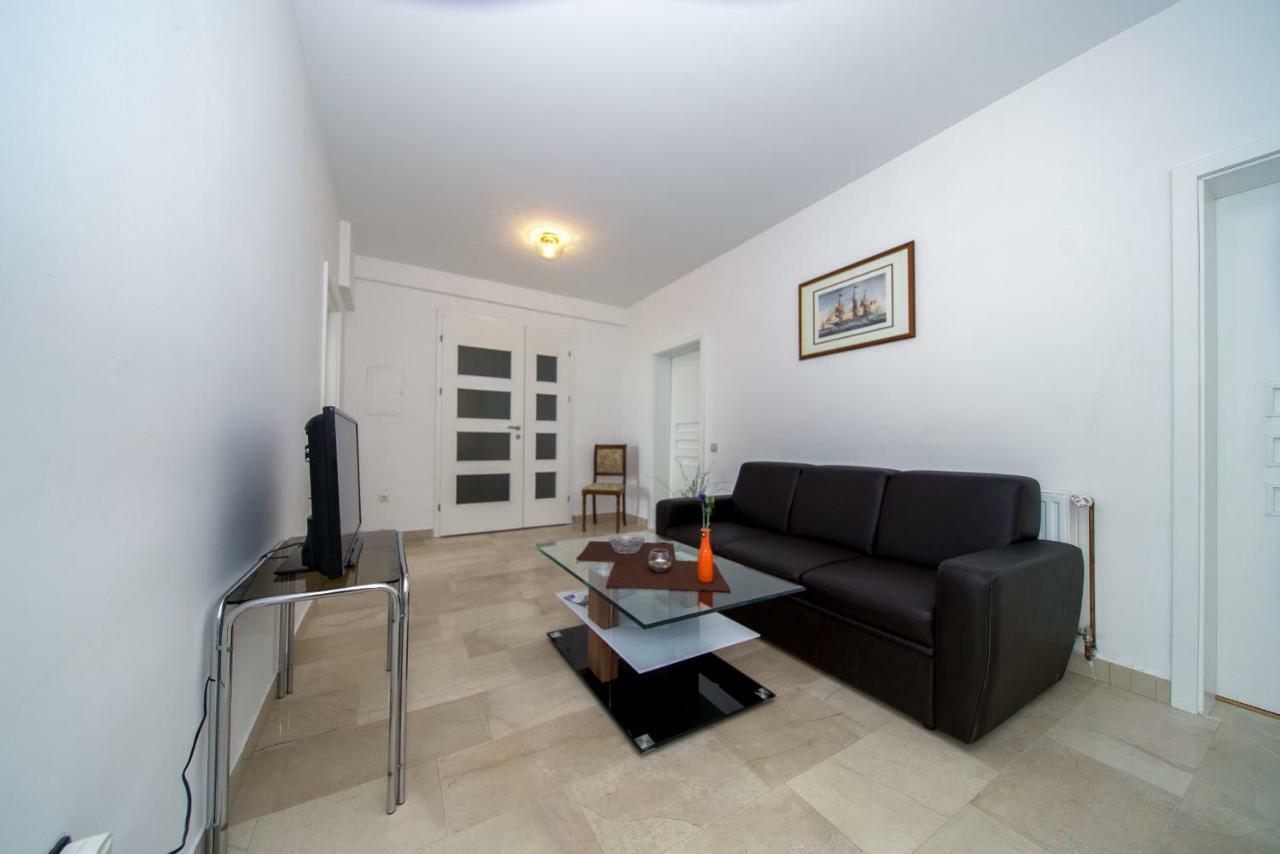 Apartments L&L 두기라트 외부 사진