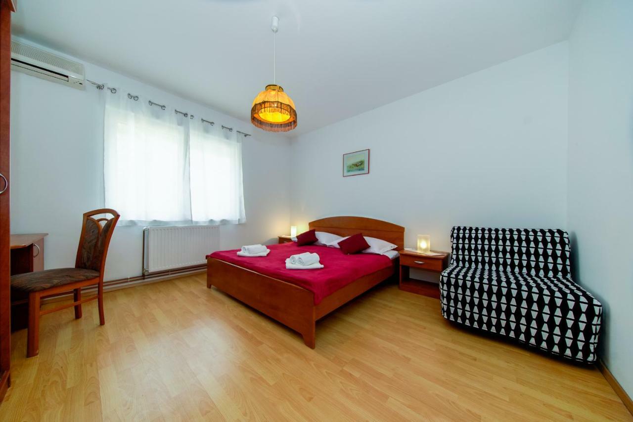 Apartments L&L 두기라트 외부 사진